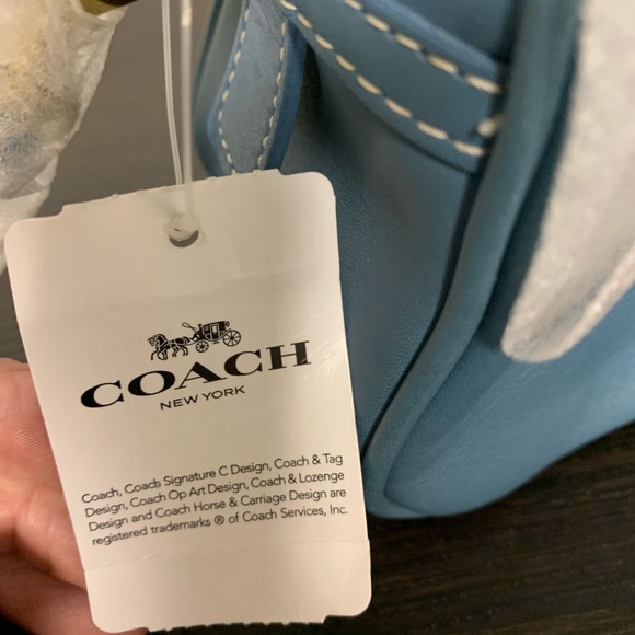 Coach Cassie cross body with handles
New with tag - Picture 3 of 8